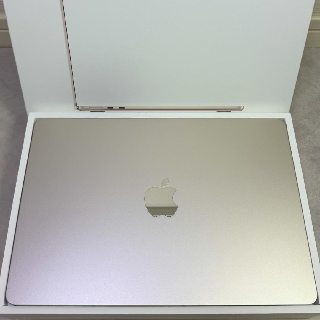 【美品】MacBookAir 13in M2 256GB AppleCare付