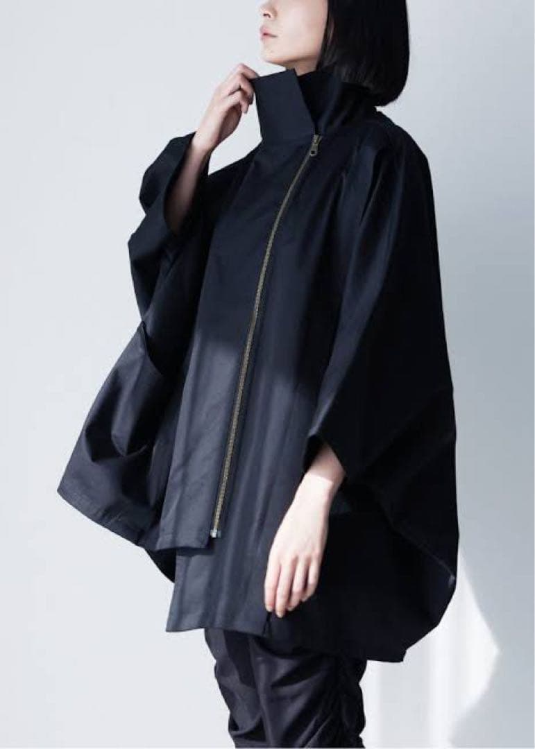 ジャケット・アウター ERIKOYAMAGUCHI matou poncho cotton chino