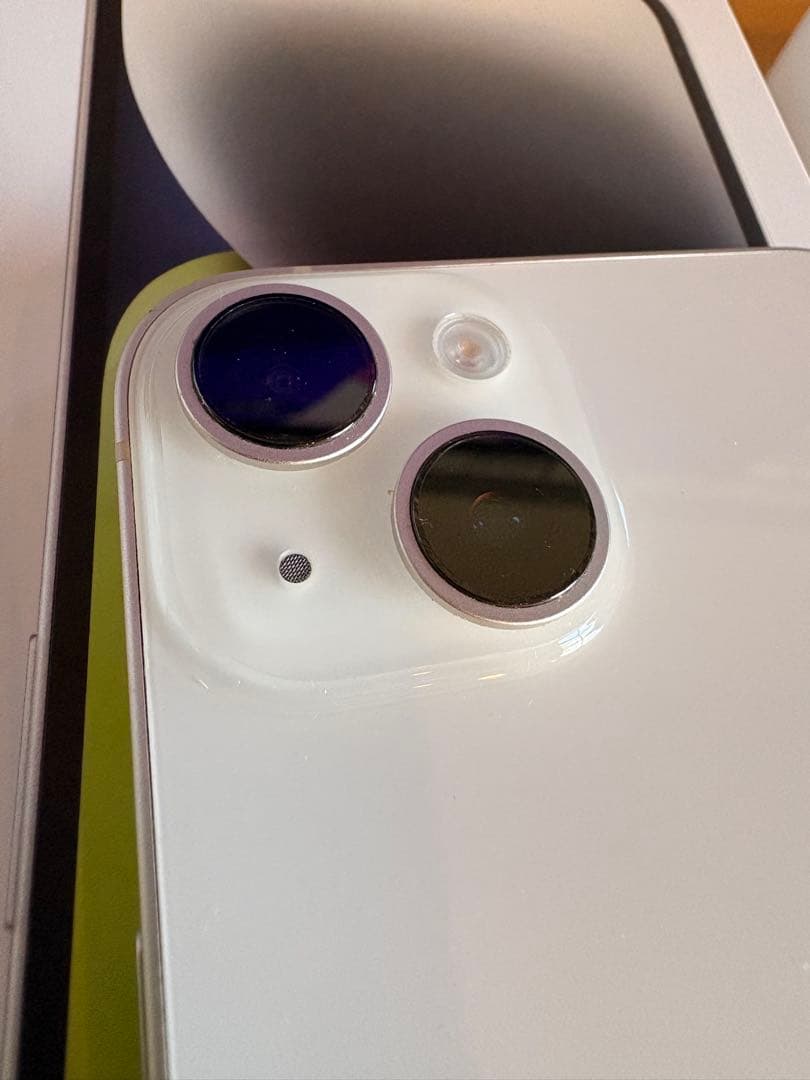 美品SIMフリーApple iPhone 14 256GB スターライト(^^)