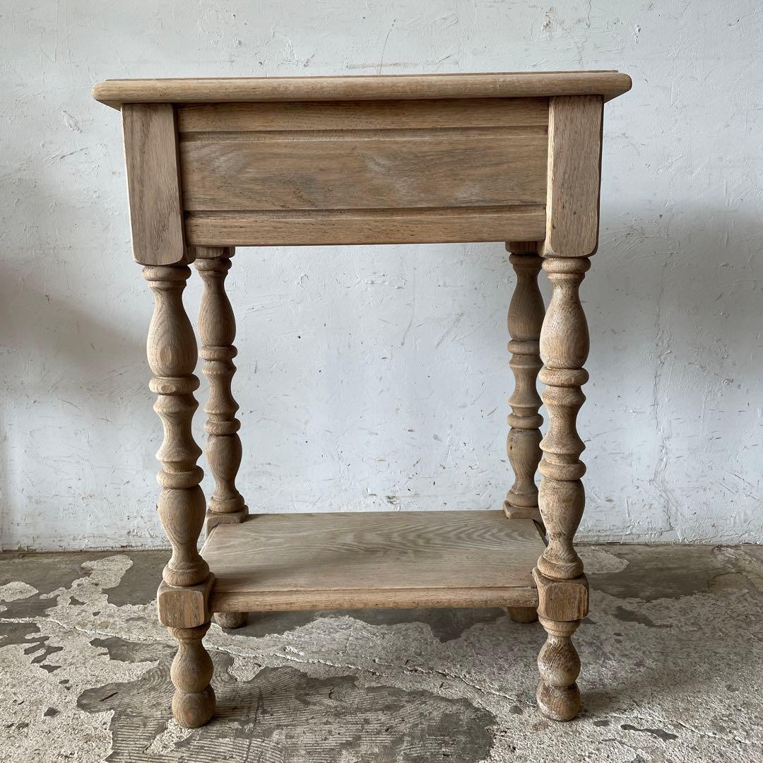 Peonyドロワーサイドテーブル ドロワーベッドサイドテーブル　剥離