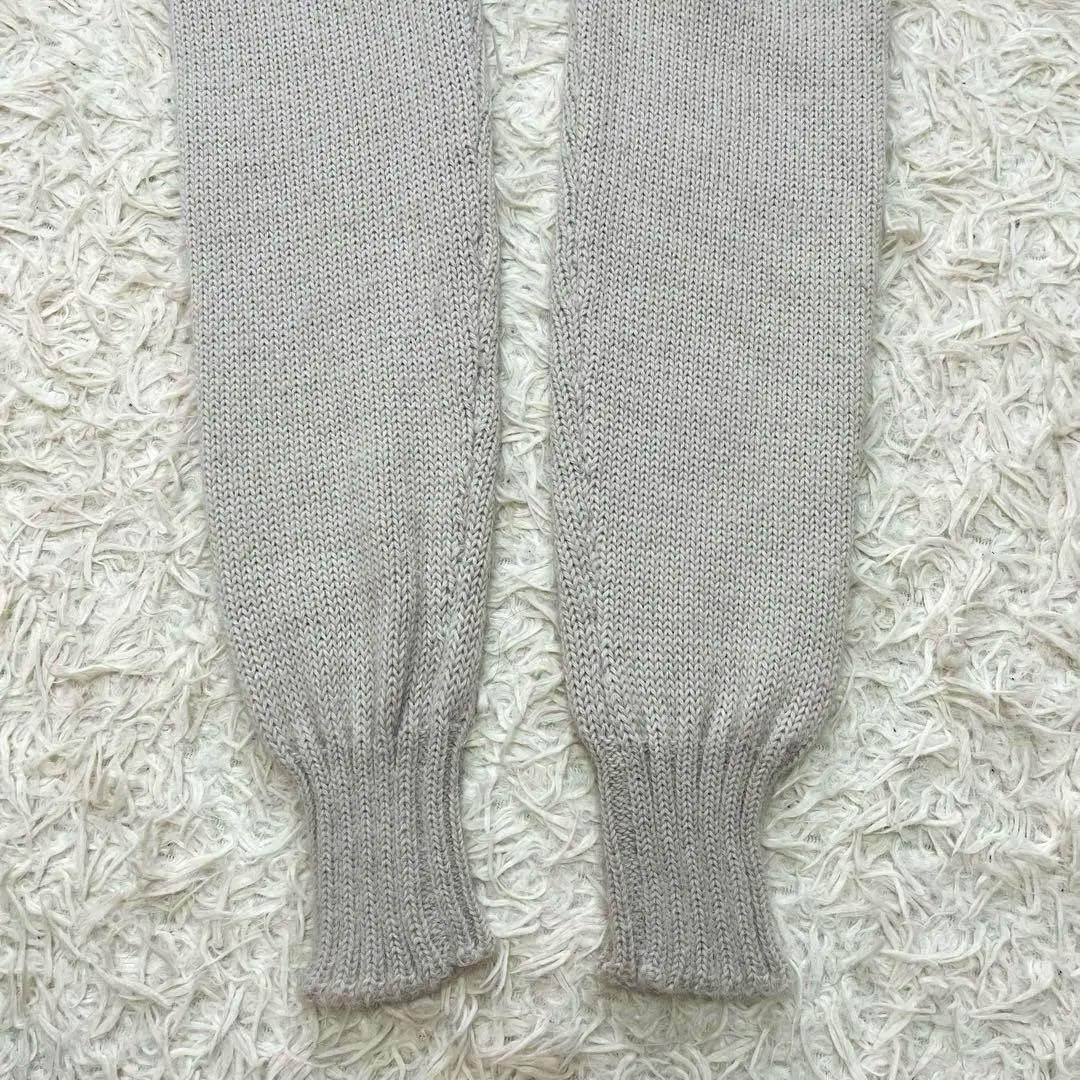 美品✨ドルチェ&ガッバーナ　アルパカ85% ニット Vネック 44 イタリア製