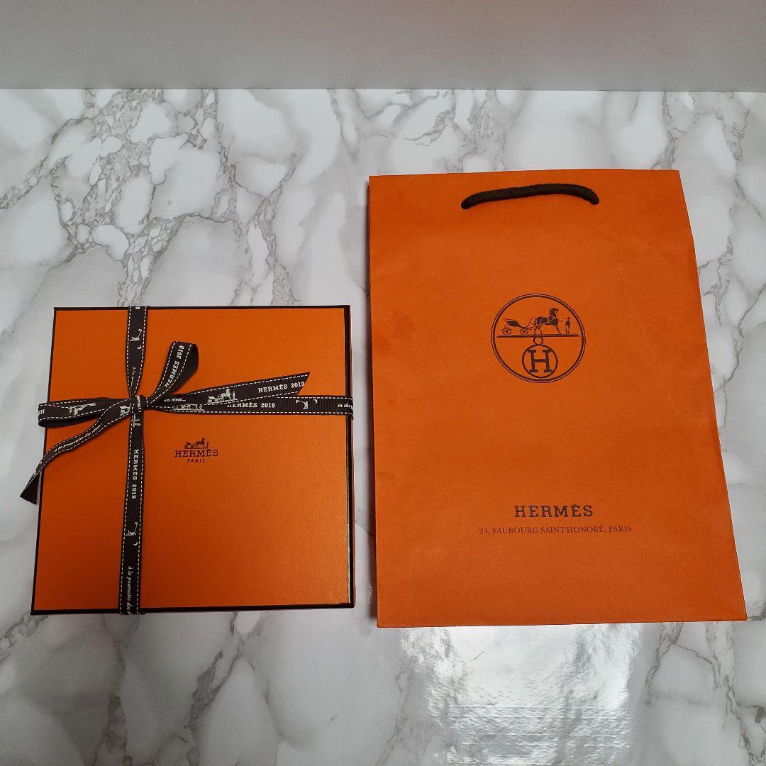 エルメス ハンドタオル カレタオル アヴァロン ホワイト‪×ライトブルー