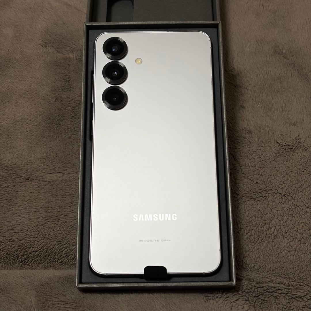 ★Galaxy S25 国内版 Silver Shadow 新品同様★
