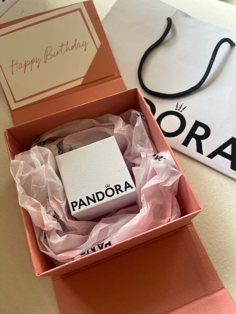 Pandora チャーム クリップ ギフトボックス付き
