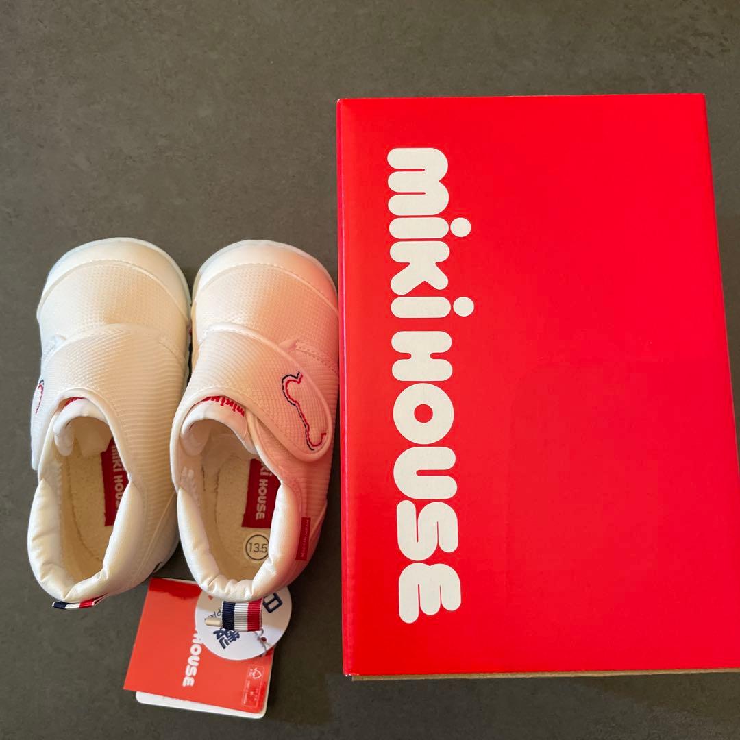 【新品未使用タグ付き箱あり】ミキハウス　シューズ13.5cm ホワイト