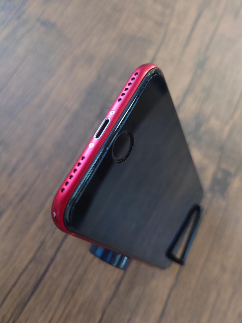 iPhoneSE 第3世代 (赤色) 256GB 美品