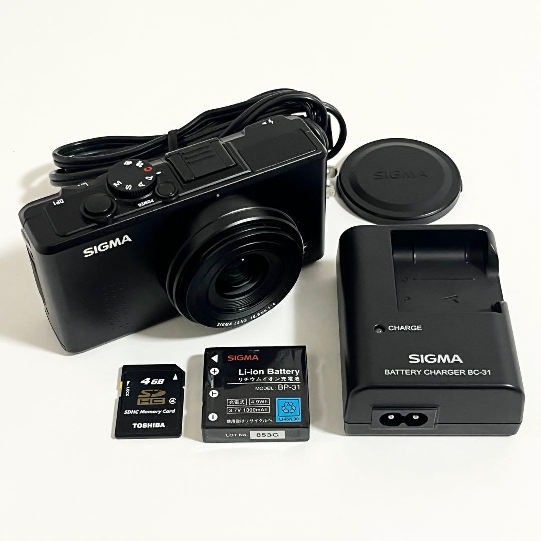 デジタルカメラ SIGMA DP1