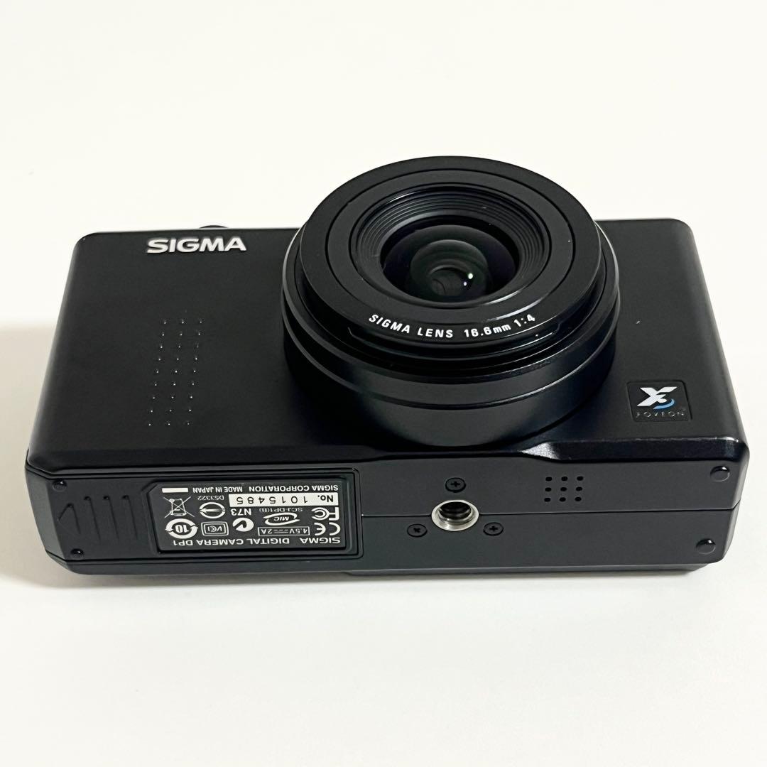 デジタルカメラ SIGMA DP1