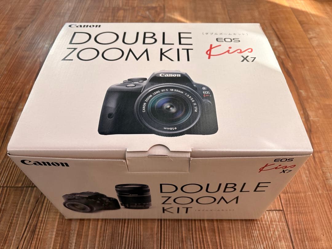 キヤノン Canon EOS Kiss X7 ダブルズーム　レンズキット