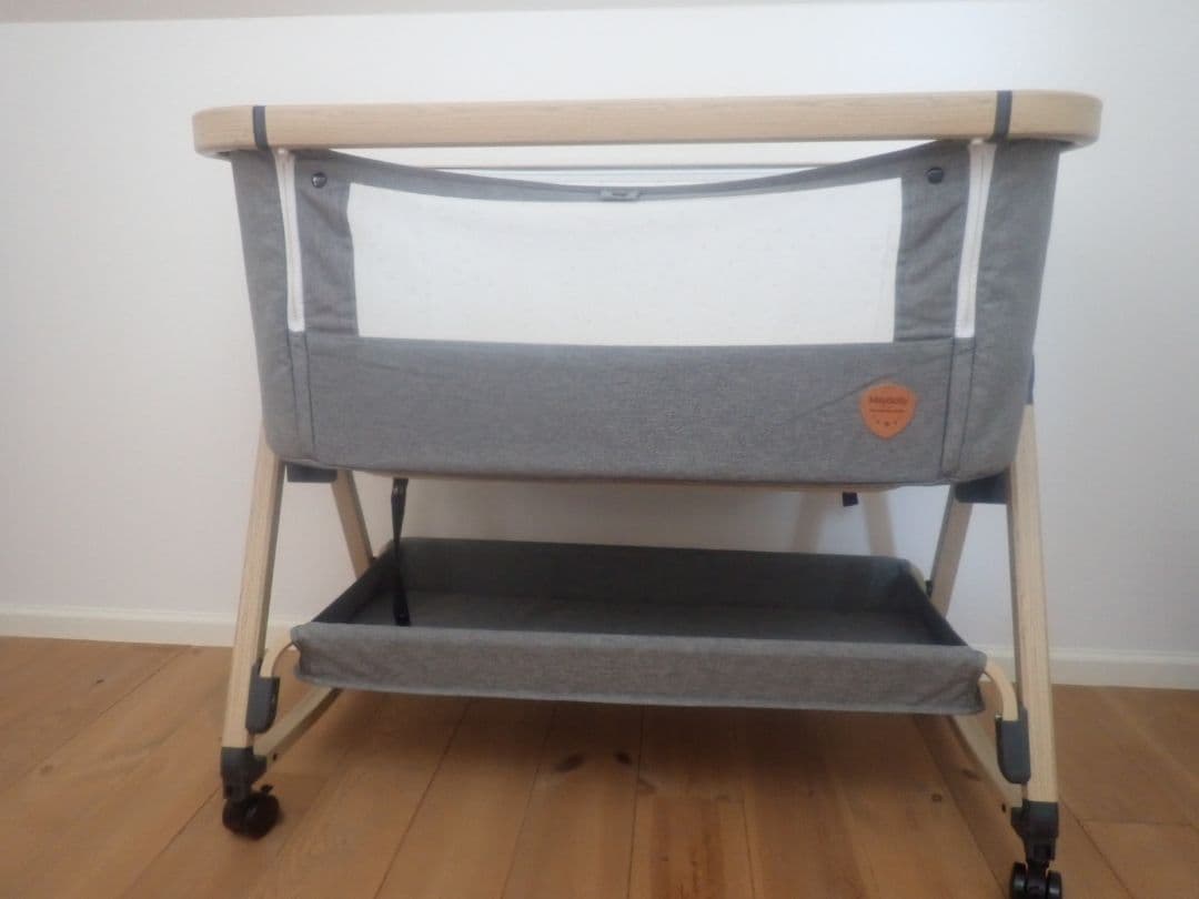 Maydolly ベビーベッド