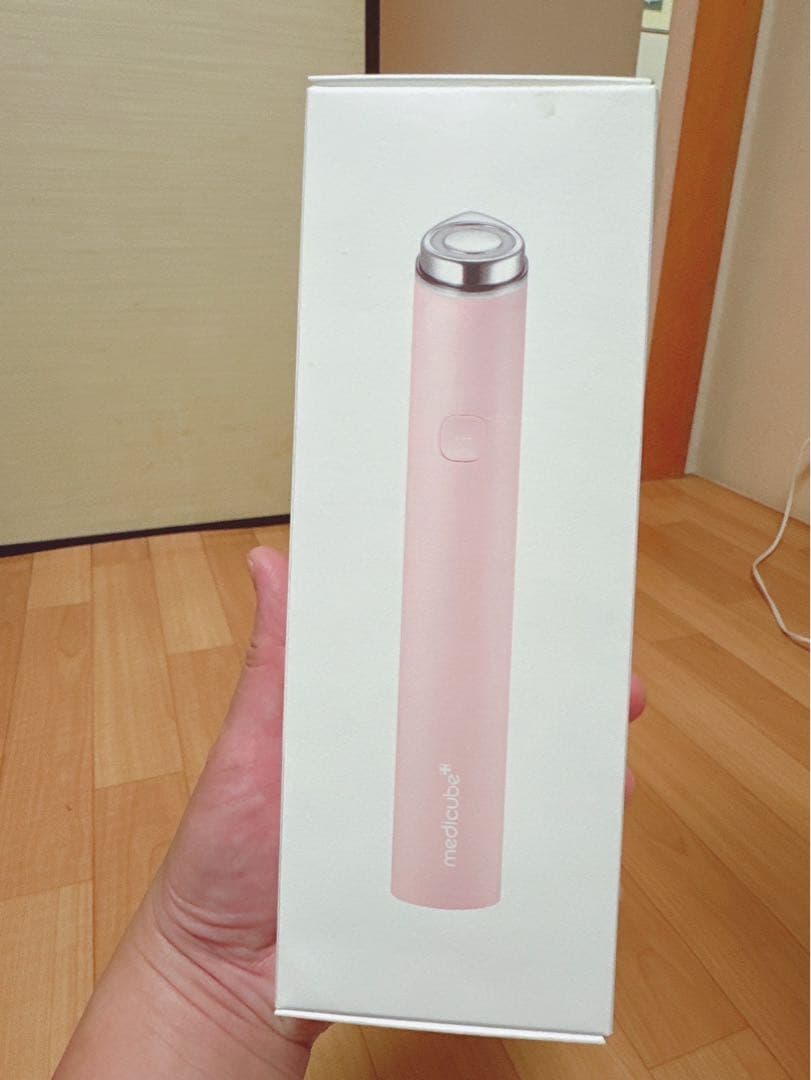 Medicube Pro 360美顔器とPDRN PINK SERUMのセット