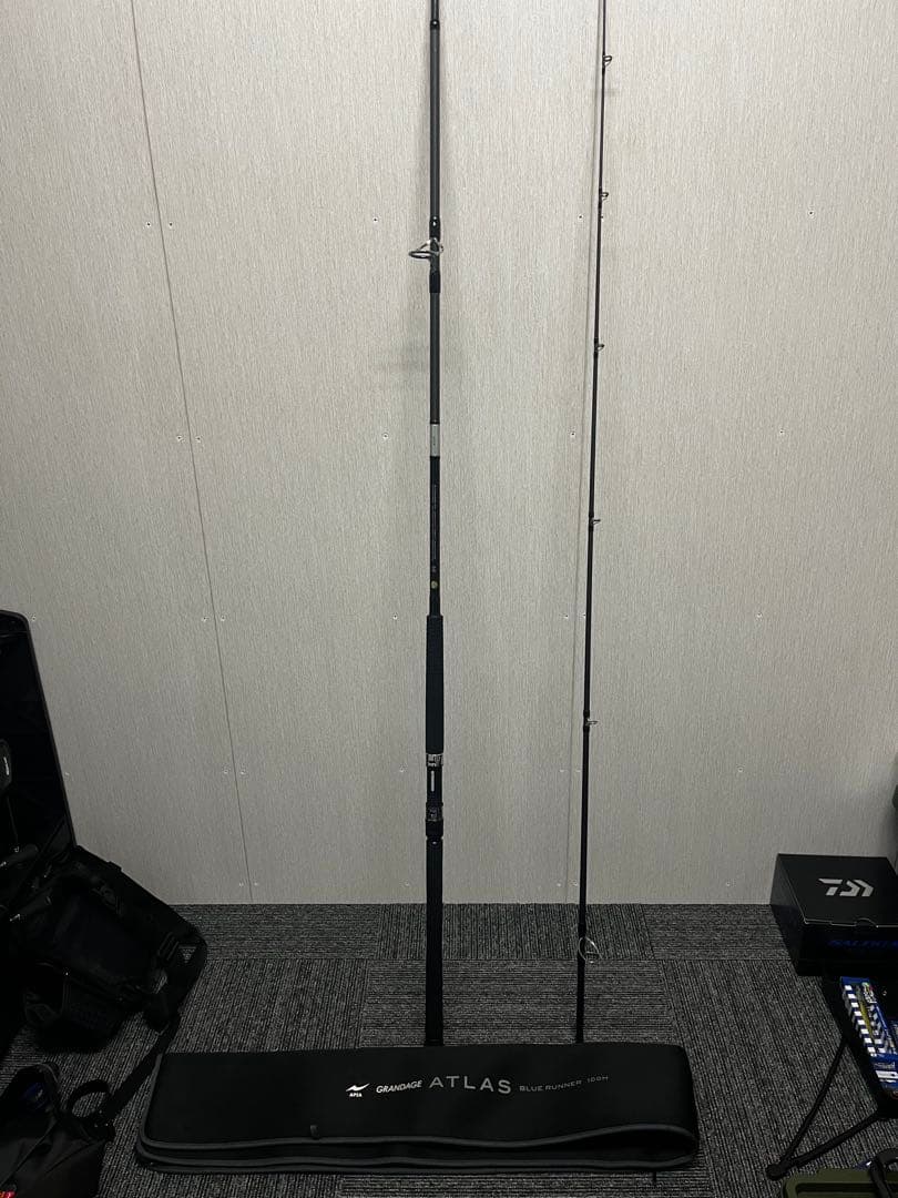 グランデージ　アトラス　100H ロッドケース付き