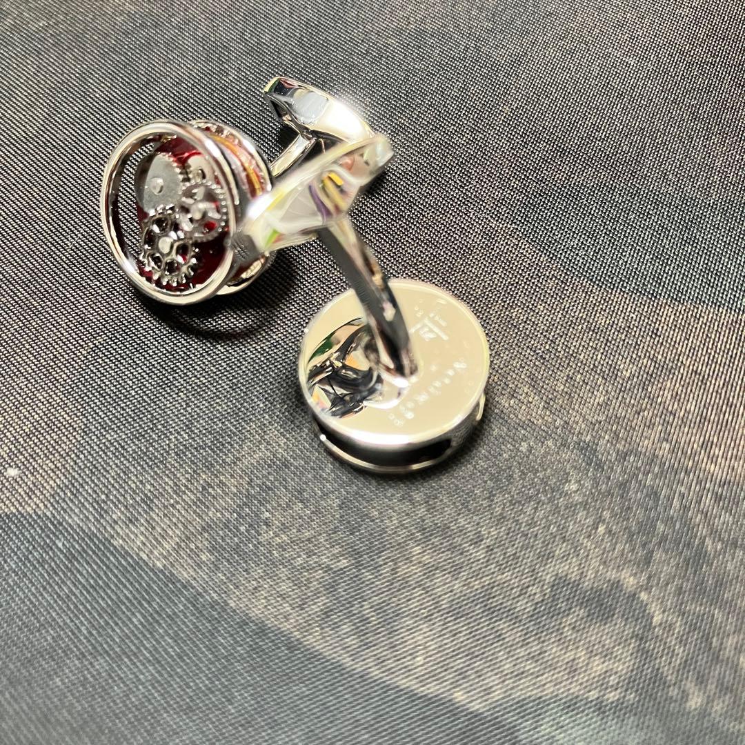 タテオシアン　RT 機械式カフリンクス シルバー/レッド