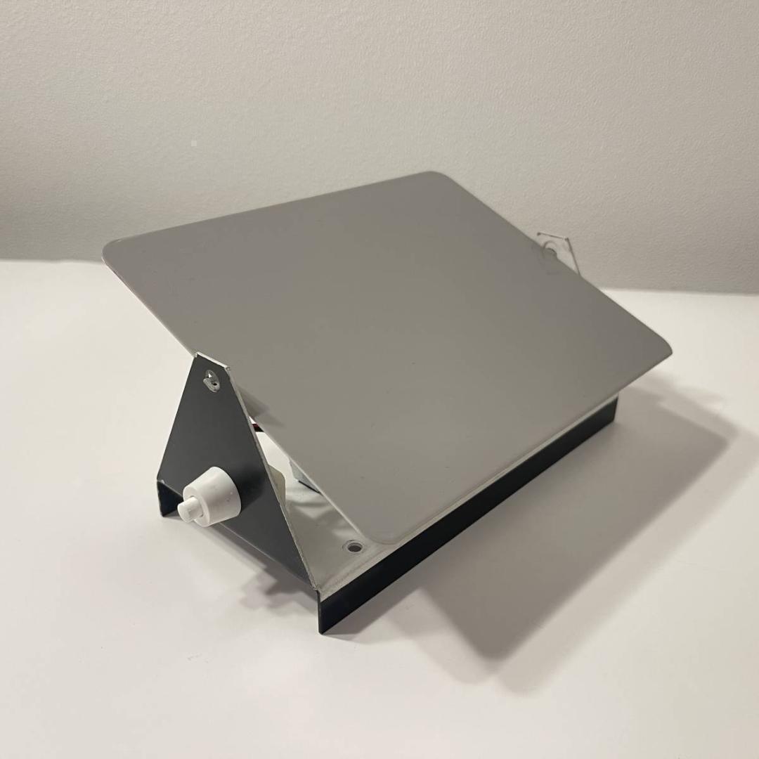 シャルロット ペリアン Charlotte Perriand CP-1 グレー