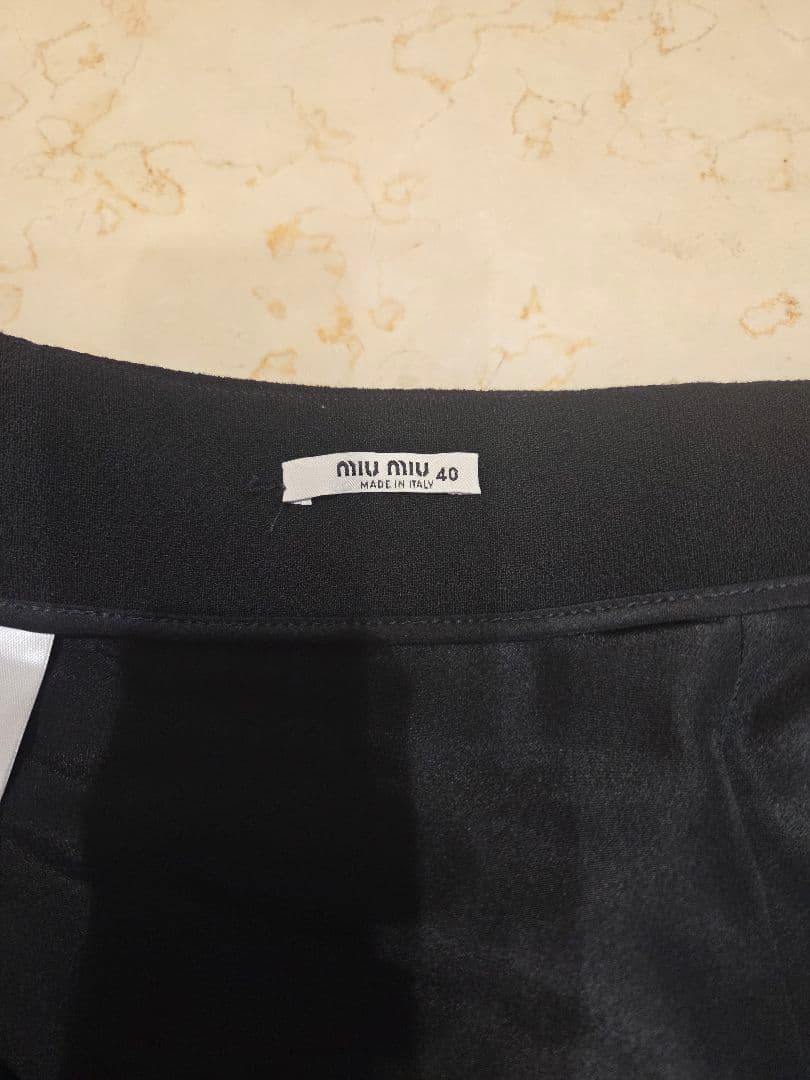 miu miu ミュウミュウ 黒 フレアスカートミニ サイズ40