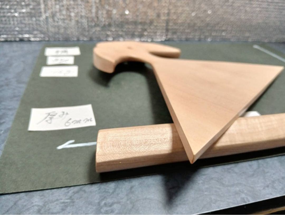 ㉛薩摩琵琶用 撥・楓（27.３cm）