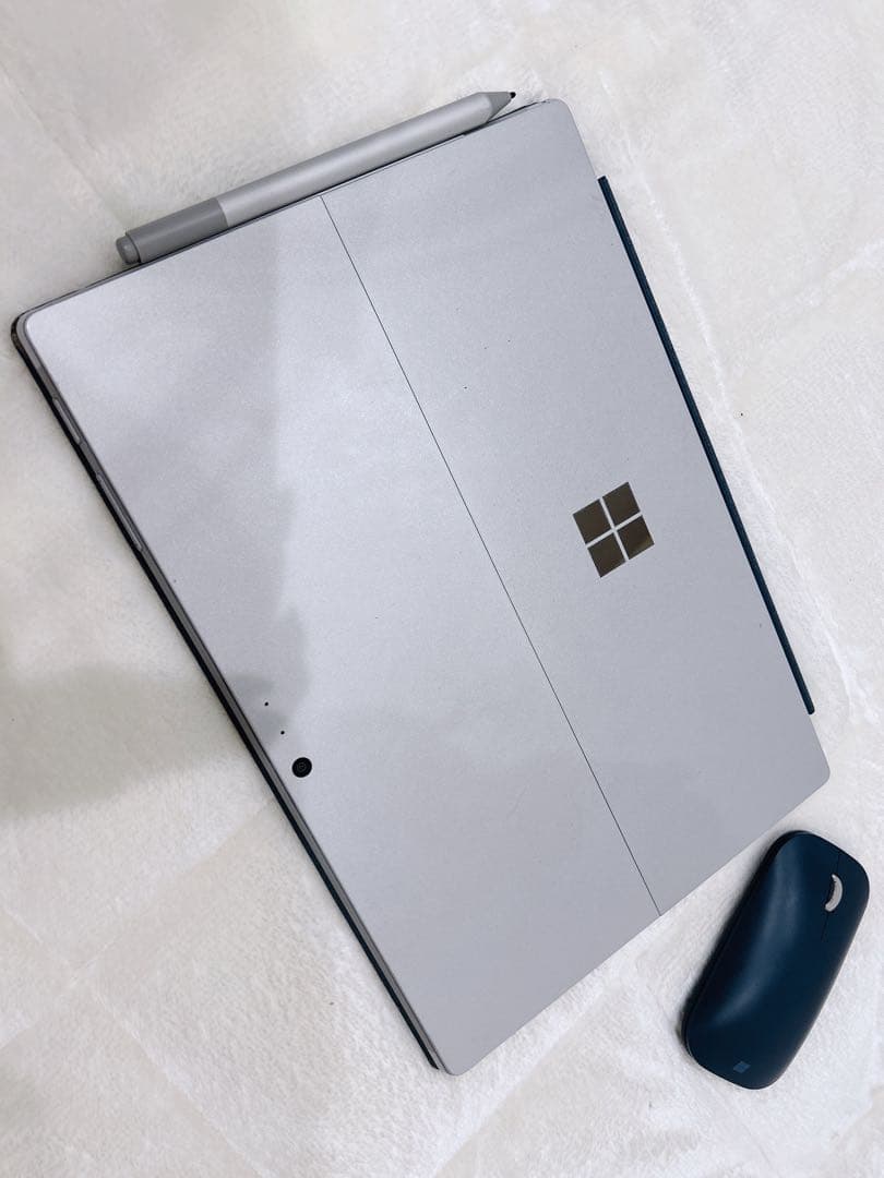 ペン、HDMI変換アダプタ、マウス、キーボード付、Surface Pro6