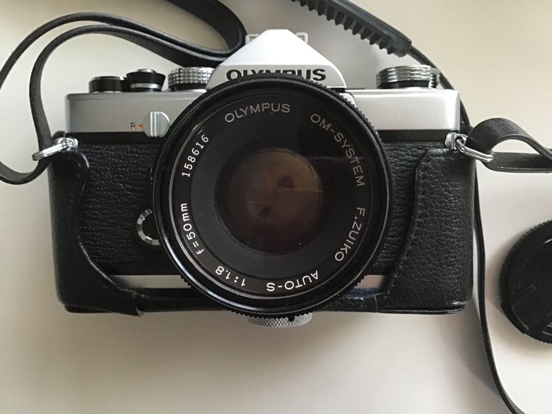 オリンパスOM-1 フィルムカメラ　付属品付き