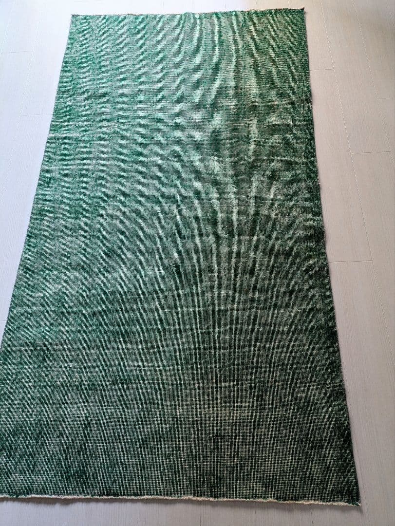 109×198 オーバーダイ グリーンワンカラー　トルコヴィンテージラグ