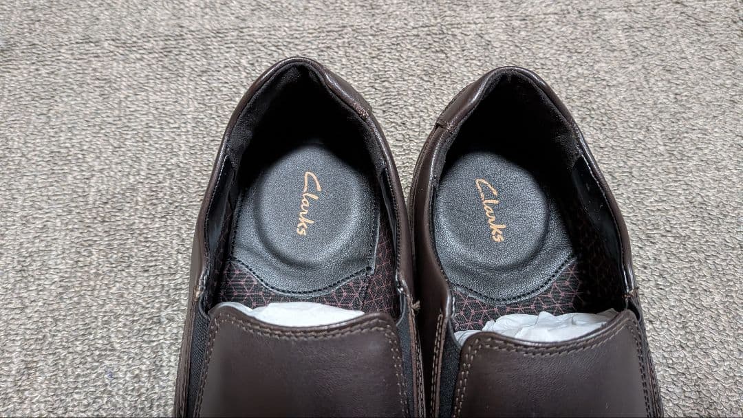 【新品/未使用】クラークス ブラウンドレスシューズ レザー UK6.5