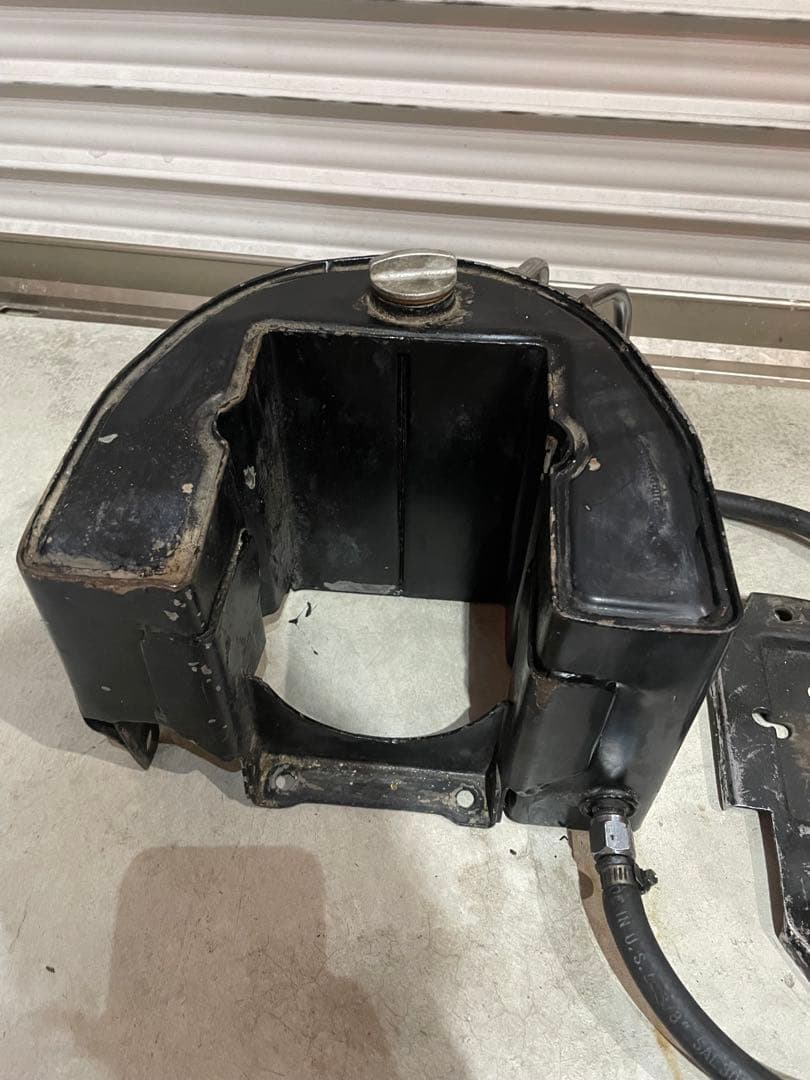 ハーレー　オイルタンク　ブラック