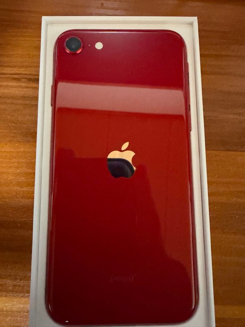Apple iPhone SE (第3世代) 256GB レッド