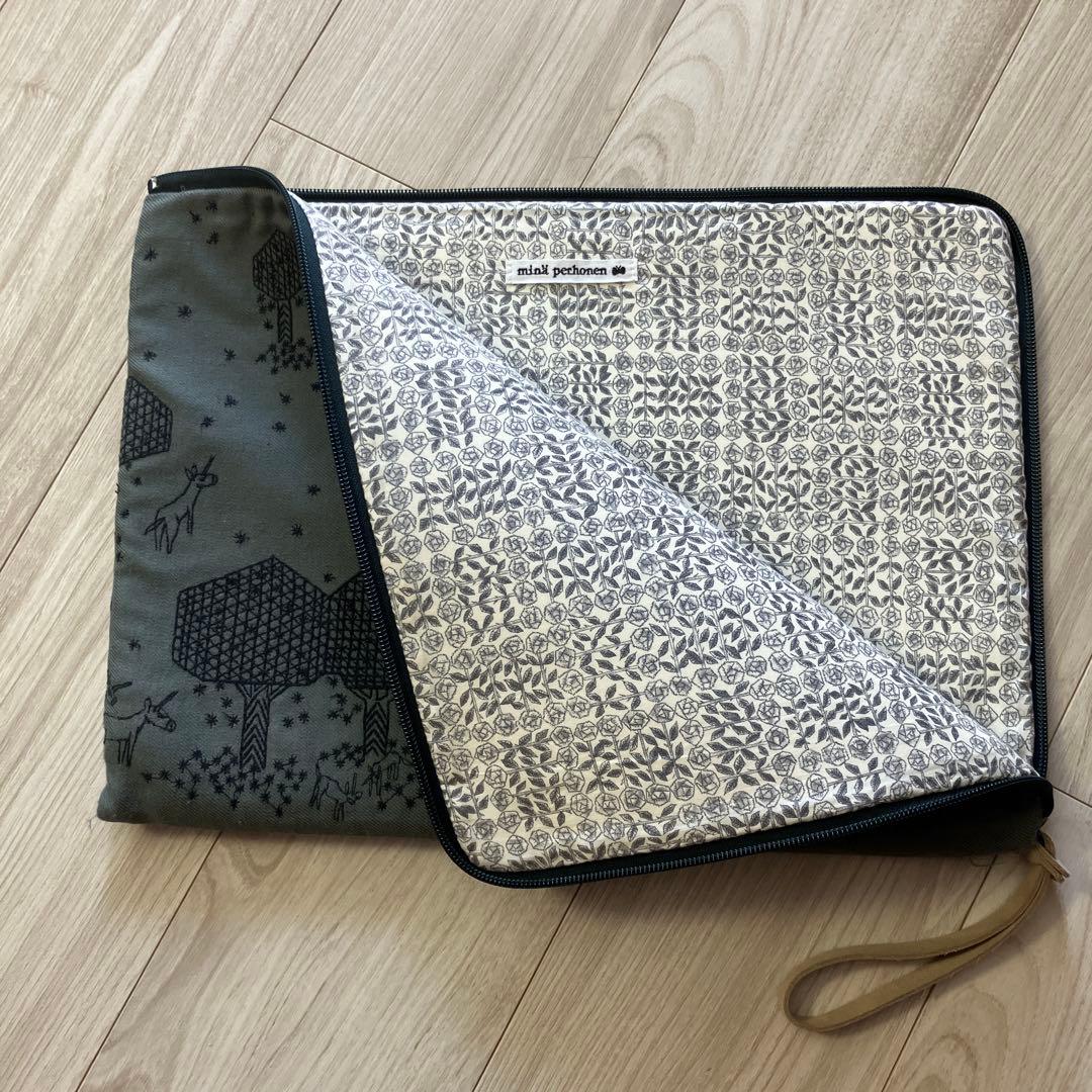 ミナ ペルホネン pc pal ケース-mori no hoshi-