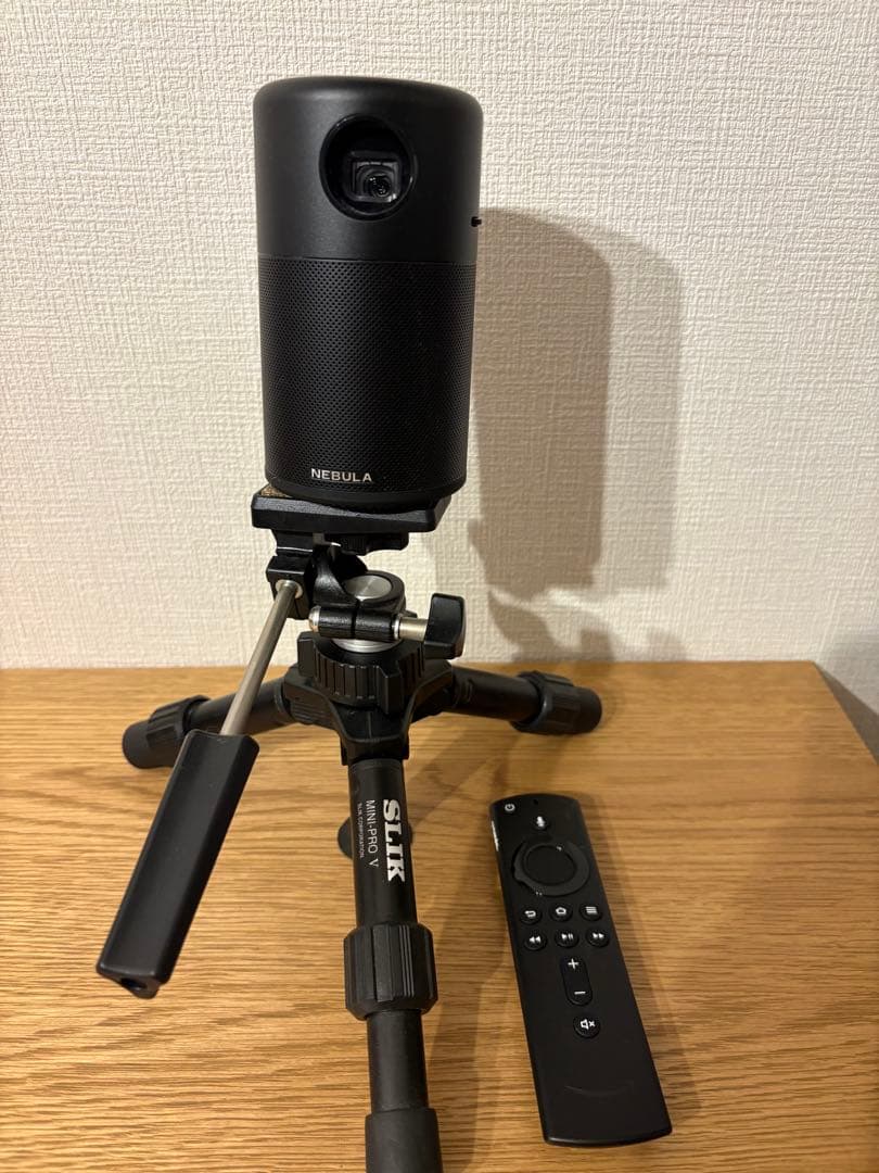 NEBULA Capsule プロジェクター 本体　スタンド付き