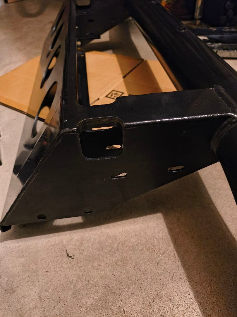 クローラーフロントバンパー（ジムニーJB64/JB74）