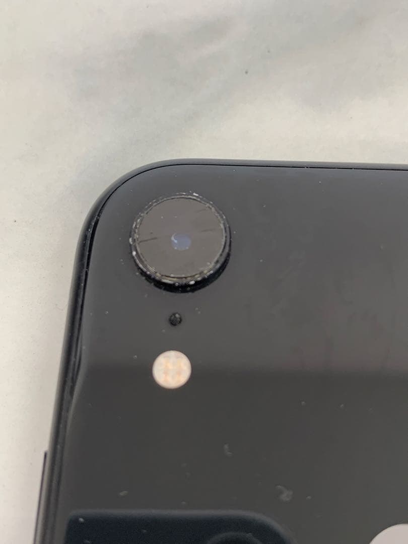 。【SIMロックあり】iPhone XR ブラック 64GB