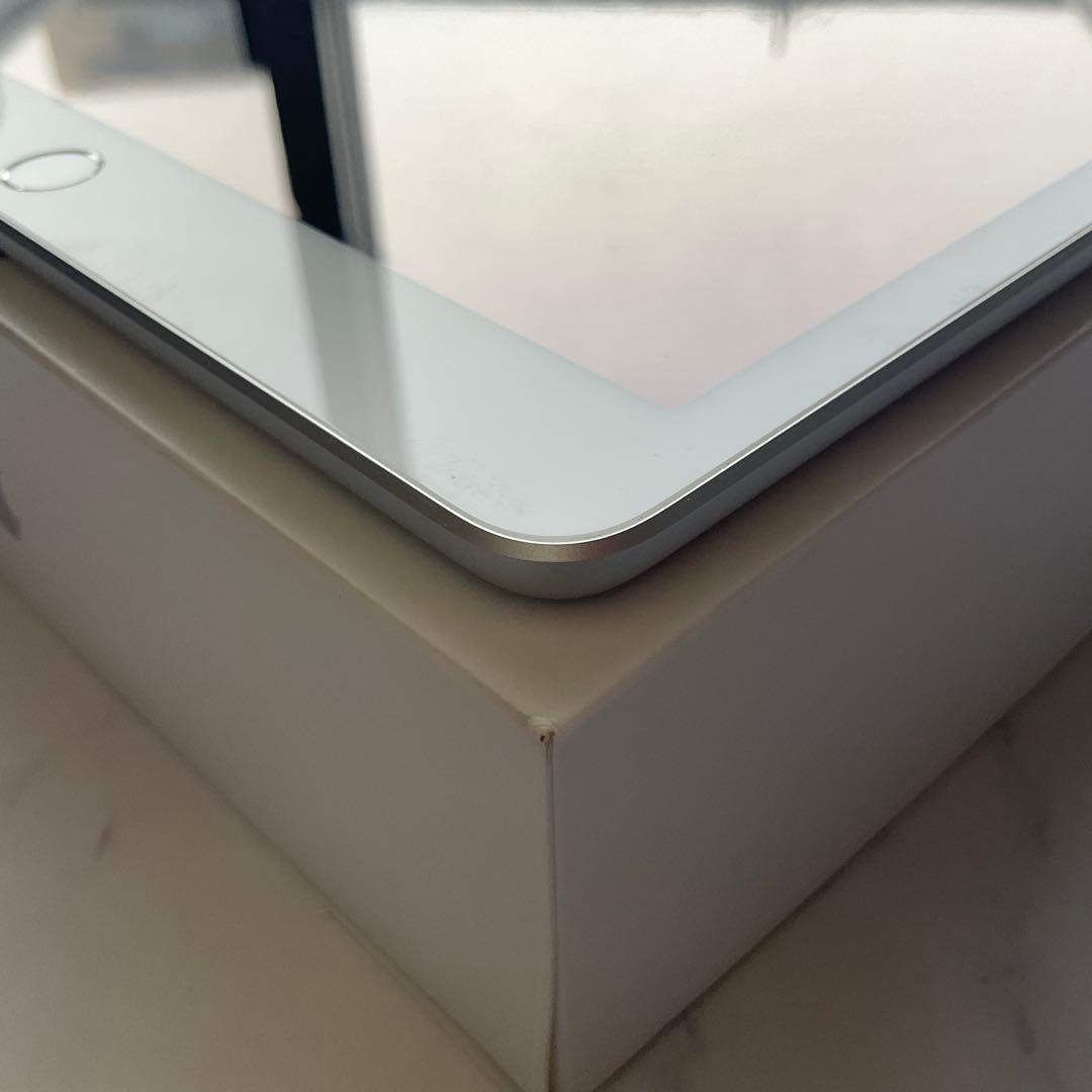 【極美品】Apple iPad 第7世代 Wi-Fi 128GB