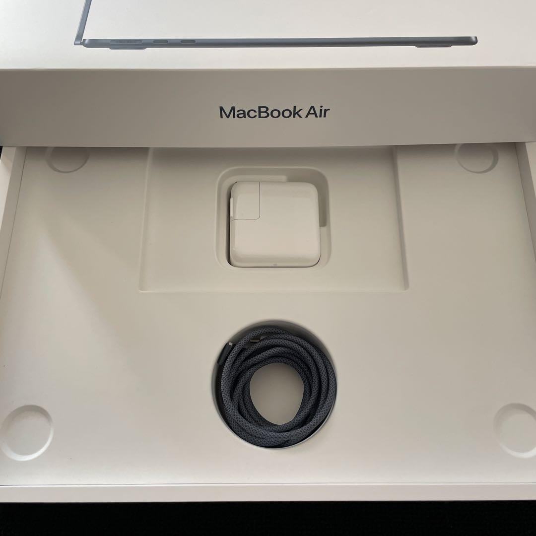 Apple MacBookAir M2 8GB 256GB 箱有　即日発送
