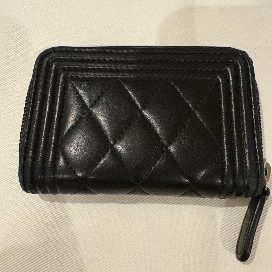 CHANEL シャネル　ジップパース