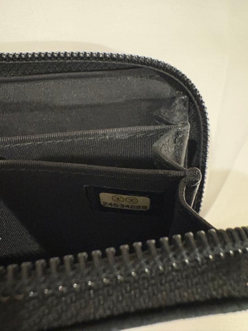 CHANEL シャネル　ジップパース