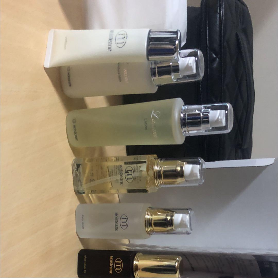 モイスティーヌⅣ 本体 化粧品 マスクセット 開封のみほぼ新品