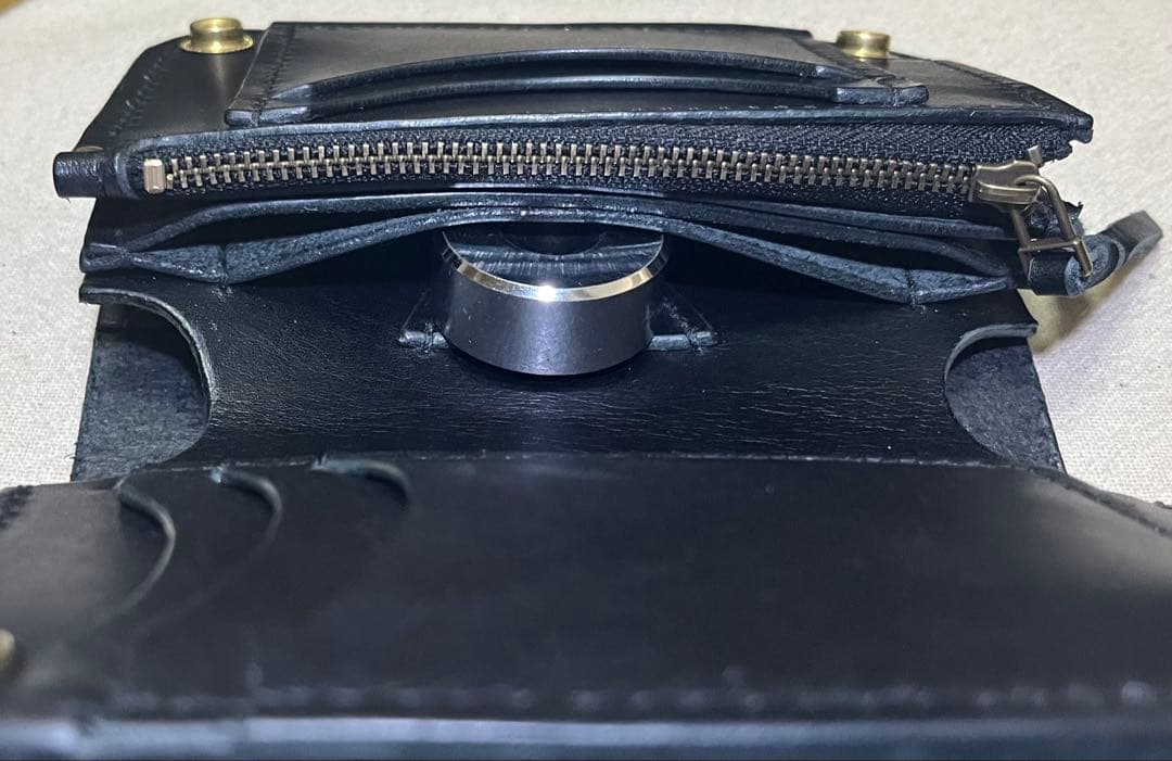 ミドル トラッカーウォレット 姫路レザー タンニン鞣し ギターピックポケット付き