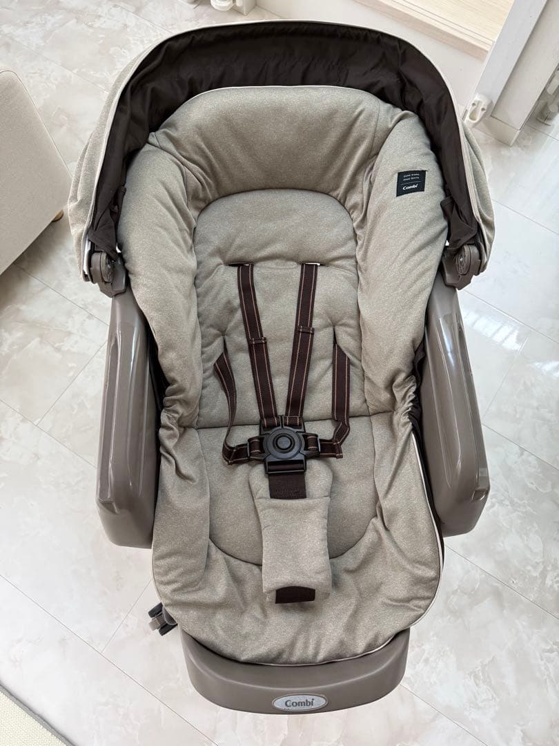 Combi ネムリラ オートスウィング おやすみドーム EG