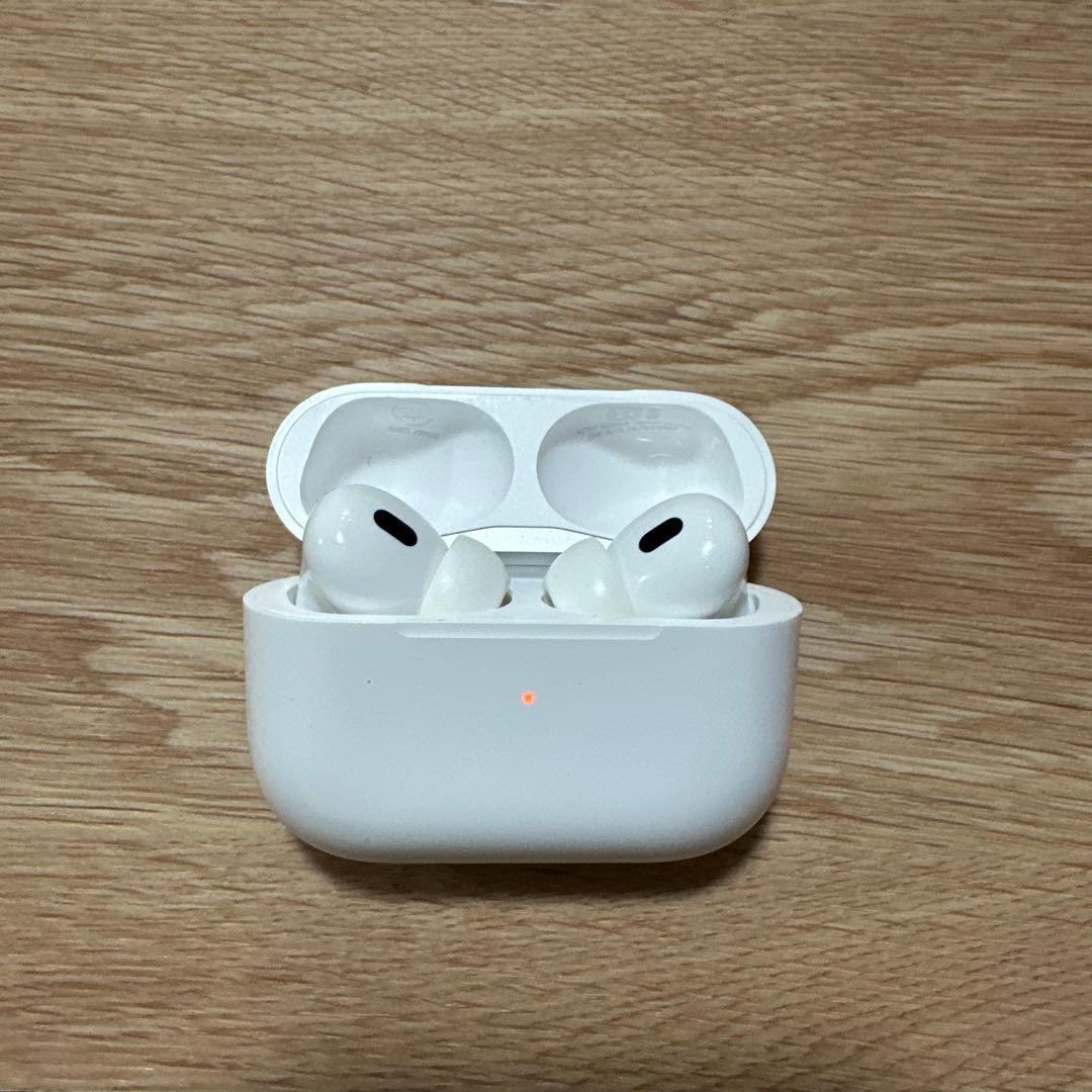 AirPodspro第2世代充電ケーブル付き