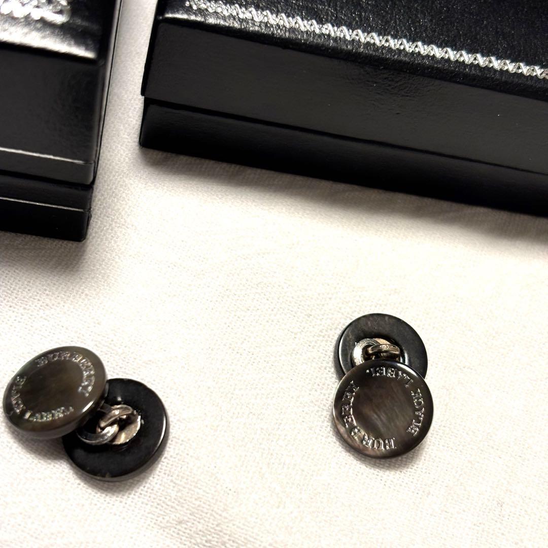 バーバリーブラックレーベル　ネクタイピン　カフス2セット　1回使用　極美品　箱付