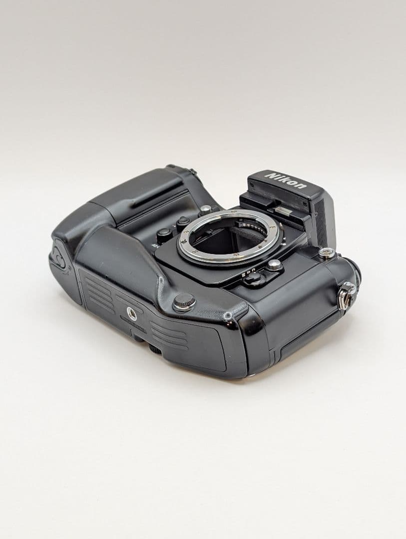 Nikon F4 S ボディ MB-21 付き