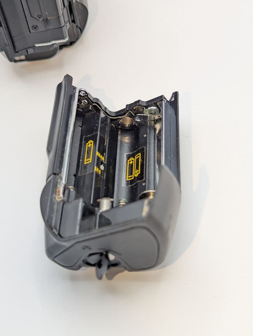 Nikon F4 S ボディ MB-21 付き