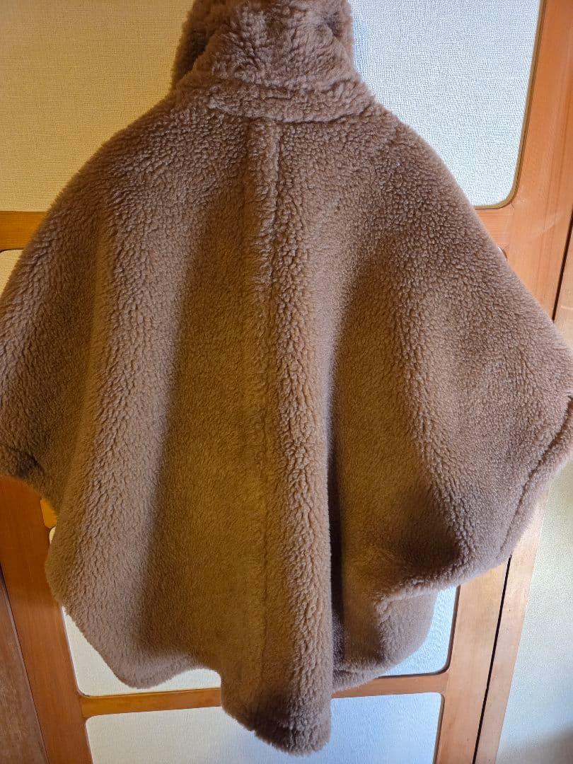 美品マックマーラMax Maraテディベアケープキャメル