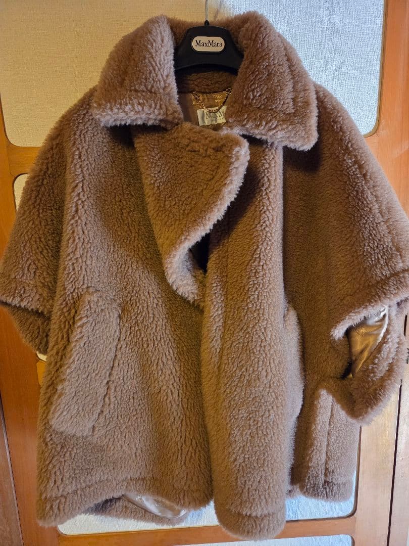 美品マックマーラMax Maraテディベアケープキャメル