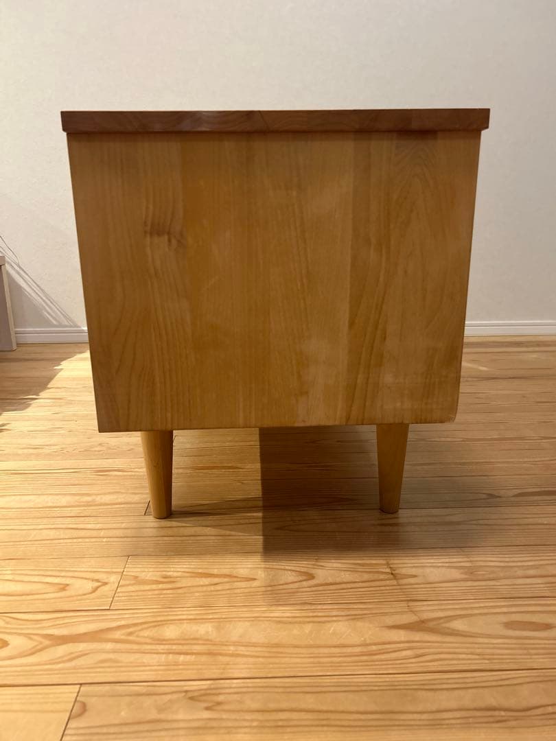 モモナチュラルのテレビ台