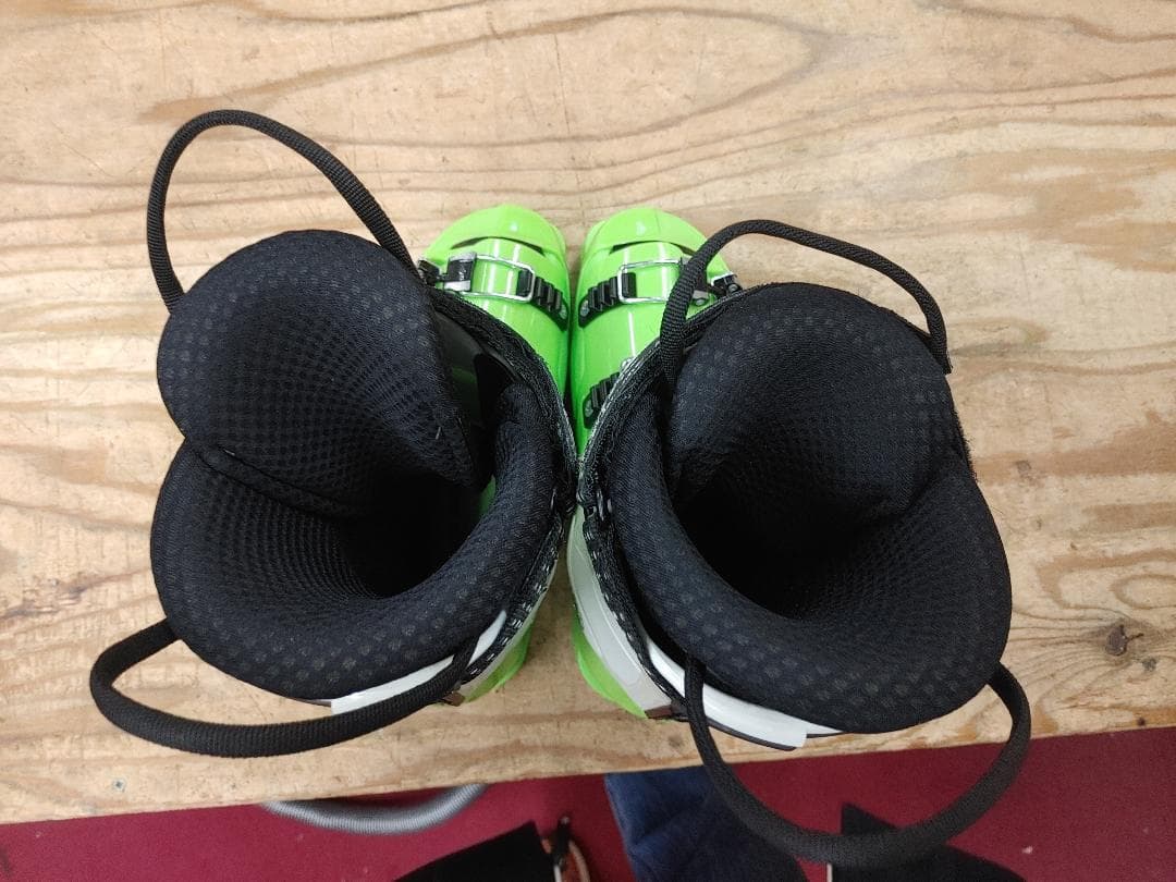 スキー 25-25.5 Dalbello Scorpion 130