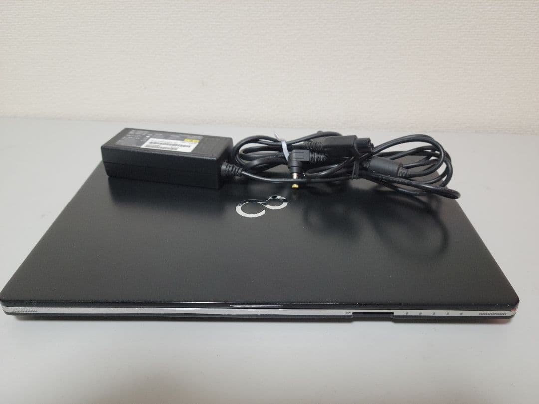 富士通 LIFEBOOK S936ノートパソコン　i5/8GB/256GB