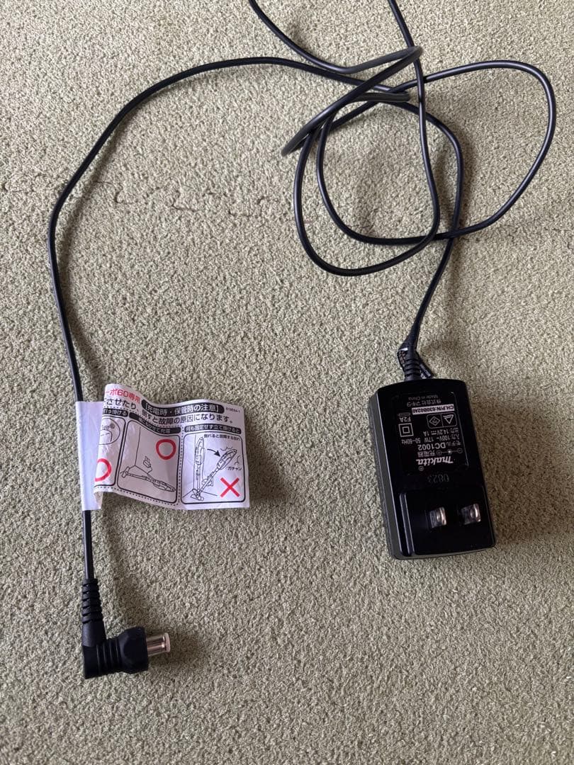 Makita CL113FD 充電式クリーナー 本体　ターボ60