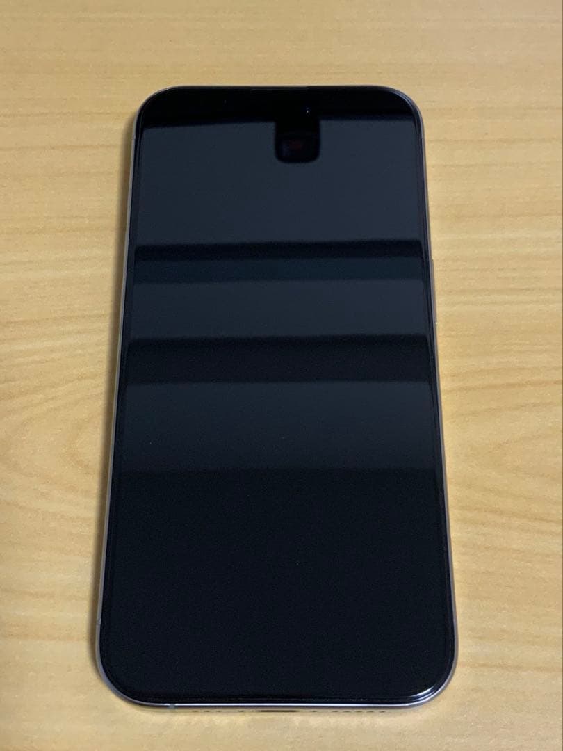 バッテリー90% iPhone 15 Pro 128GB ナチュラルチタニウム
