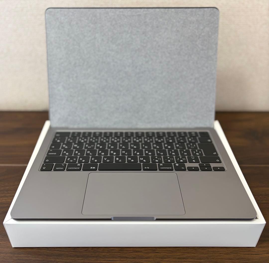 MacBook Air M3 13インチ 16GB 256GB 限定保証あり