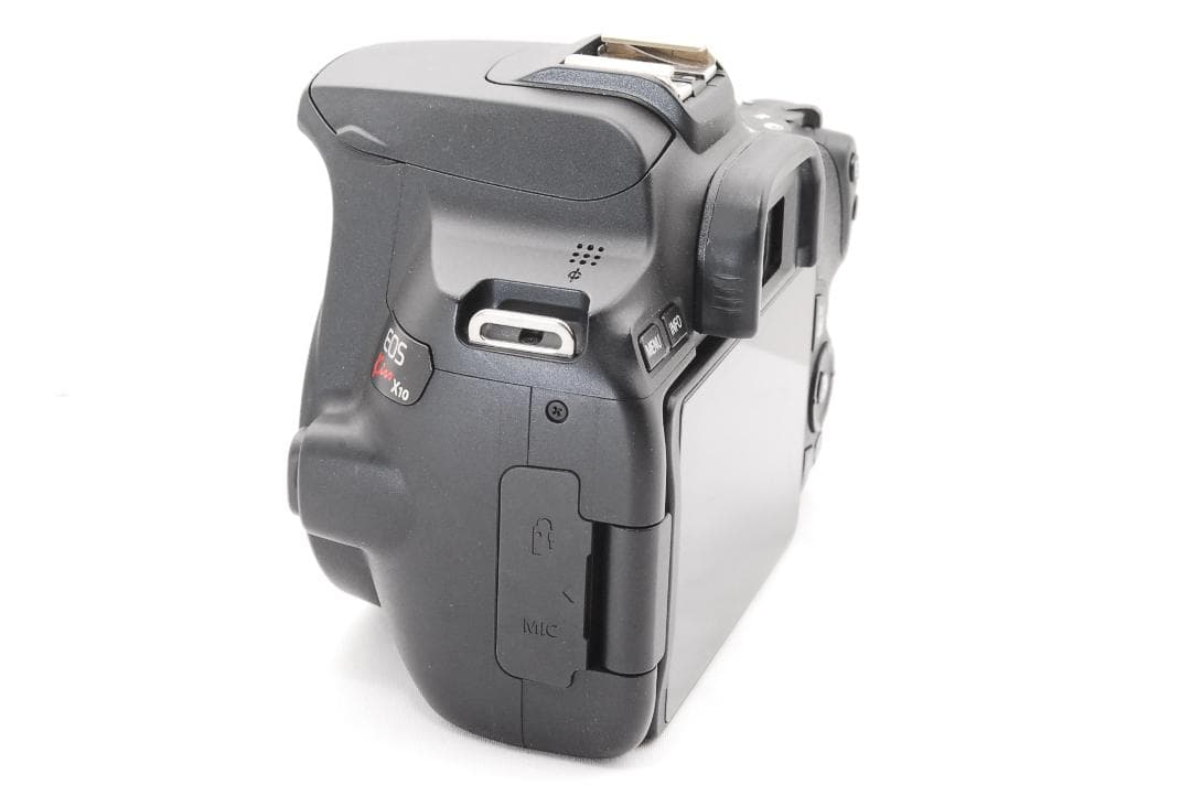 Canon EOS kiss x10 新型機種！届いてすぐ使える♪